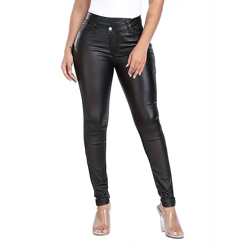 Quali sono le differenze chiave tra i pantaloni in pelle PU da donna e i pantaloni in vera pelle?